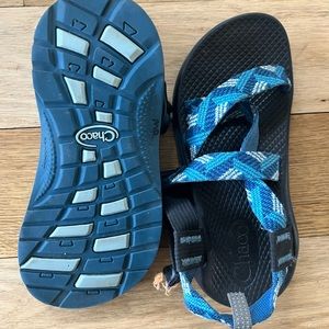 Kids size 2 Chacos.